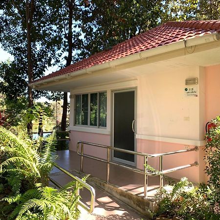 Baan Pingkan Wellness Resort San Kamphaeng Exterior foto