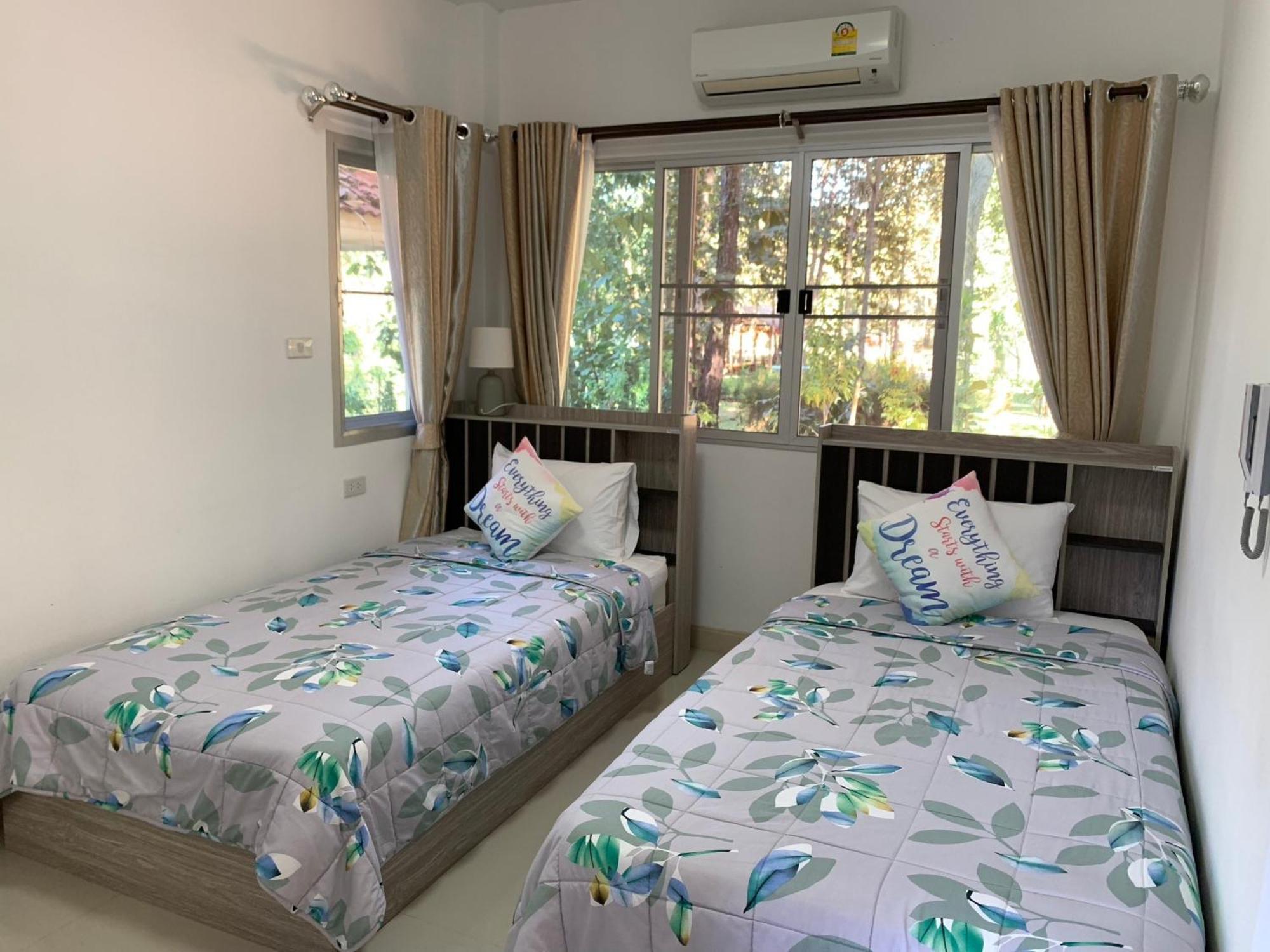 Baan Pingkan Wellness Resort San Kamphaeng Exterior foto
